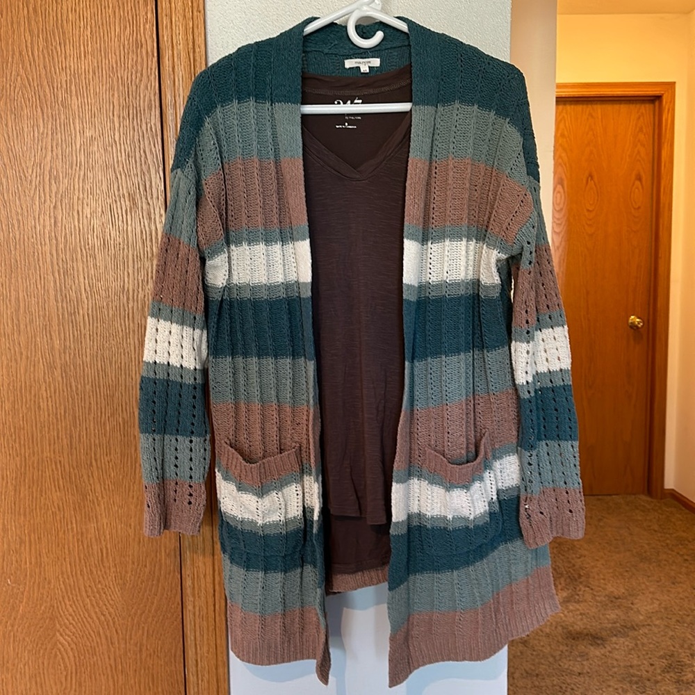 Cozy cardigan with tank